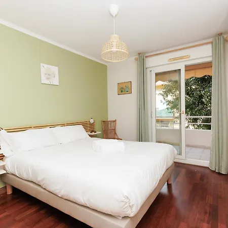 Apartamento Upstays Spacious 2br 100m2 With Terrace And Pool *